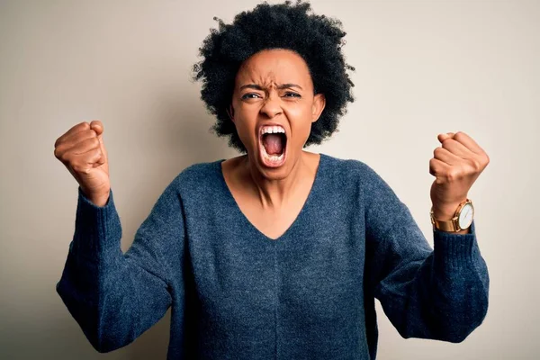 Jovem Mulher Afro Afro Afro Afro Bonita Africano Com Cabelo — Fotografia de Stock