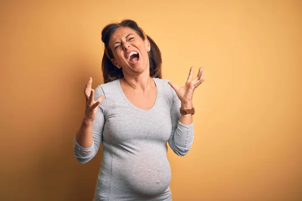 Middelbare Leeftijd Zwangere Vrouw Verwacht Baby Leeftijd Zwangerschap Gek Gek — Stockfoto
