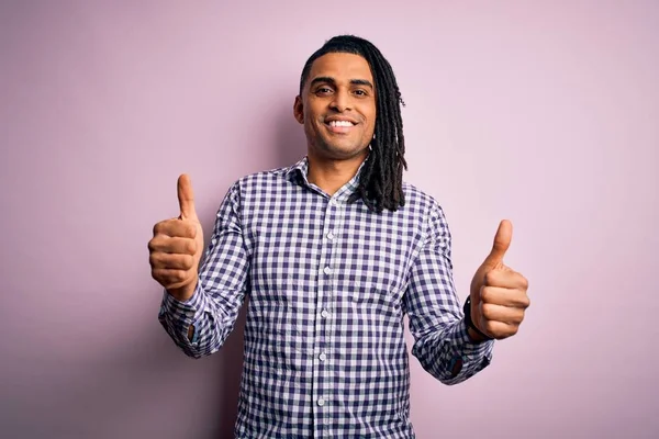 Young Handsome African American Afro Man Dreadlocks Wearing Casual Shirt — Stok fotoğraf