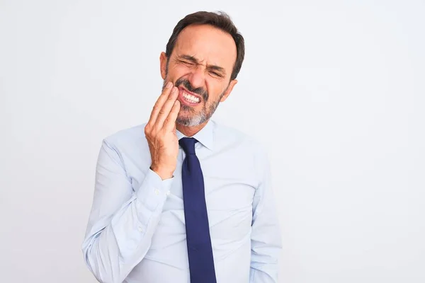 Hombre Negocios Mediana Edad Con Elegante Corbata Pie Sobre Fondo — Foto de Stock