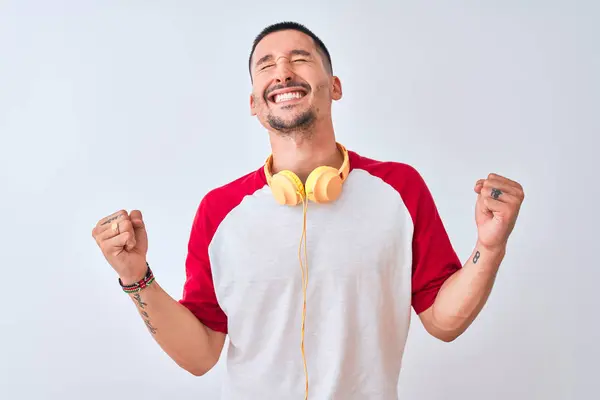 Young Handsome Man Wearing Headphones Isolated Background Very Happy Excited — Stock Photo, Image