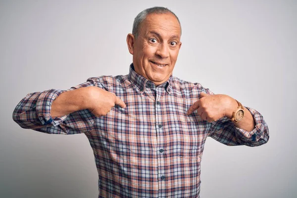 Senior Handsome Man Wearing Casual Shirt Standing Isolated White Background — Stock Photo, Image