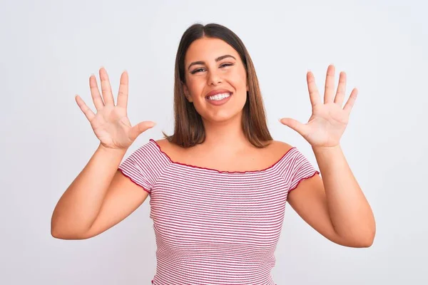 Porträt Einer Schönen Jungen Frau Die Vor Isoliertem Weißen Hintergrund — Stockfoto