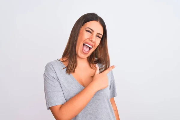 Portrait Beautiful Young Woman Standing Isolated White Background Cheerful Smile — Stock Photo, Image