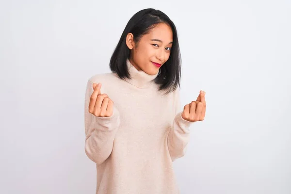 Jovem Chinesa Vestindo Camisola Gola Alta Sobre Fundo Branco Isolado — Fotografia de Stock