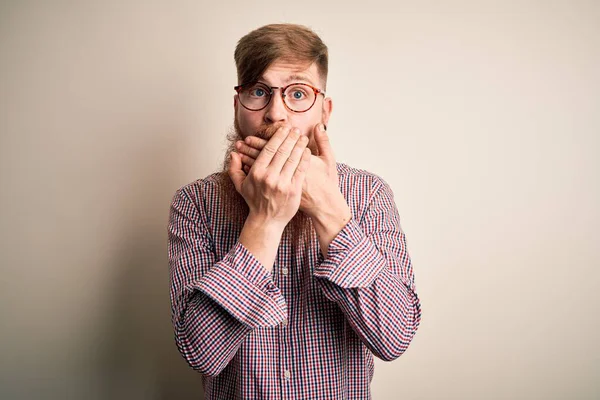 Bonito Irlandês Ruivo Homem Negócios Com Barba Vestindo Óculos Sobre — Fotografia de Stock