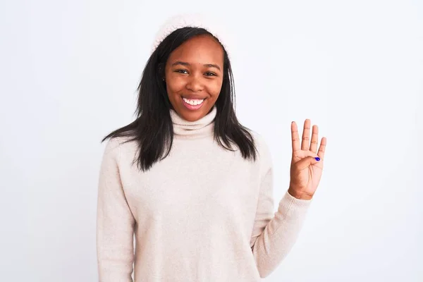 Mooi Jong Afrikaans Amerikaans Vrouw Dragen Coltrui Winter Hoed Tonen — Stockfoto