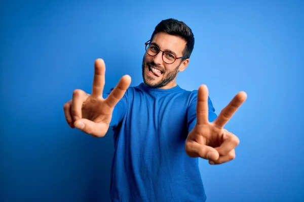 Young Handsome Man Beard Wearing Casual Sweater Glasses Blue Background — Stock Photo, Image