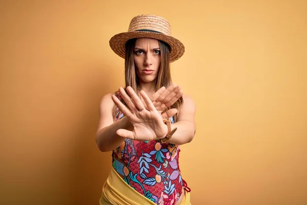 Young Beautiful Blonde Woman Wearing Swimsuit Summer Hat Yellow Background — Stock Photo, Image