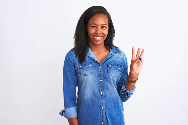 Hermosa Joven Afroamericana Americana Con Chaqueta Mezclilla Sobre Fondo Aislado — Foto de Stock