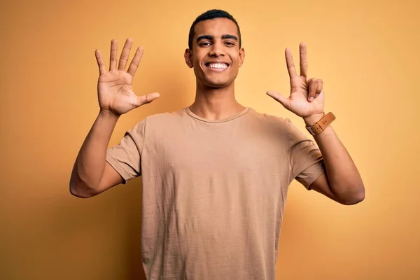 Young Handsome African American Man Wearing Casual Shirt Standing Yellow — Stock Photo, Image