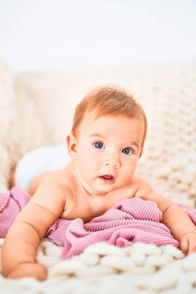 Adorable Baby Lying Blanket Sofa Home Newborn Relaxing Resting Comfortable — Stock Photo, Image