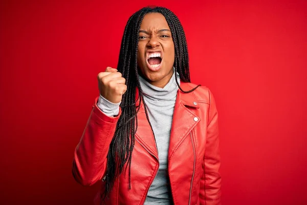 Jovem Mulher Afro Americana Vestindo Jaqueta Couro Moda Legal Sobre — Fotografia de Stock