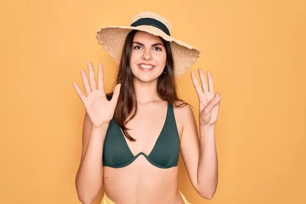 Young Beautiful Girl Wearing Swimwear Bikini Summer Sun Hat Yellow — Stock Photo, Image