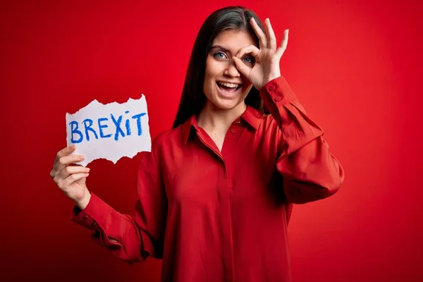 Jonge Mooie Vrouw Met Blauwe Ogen Houden Papier Met Brexit — Stockfoto