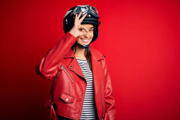 Jeune Belle Femme Motocycliste Brune Portant Casque Moto Une Veste — Photo