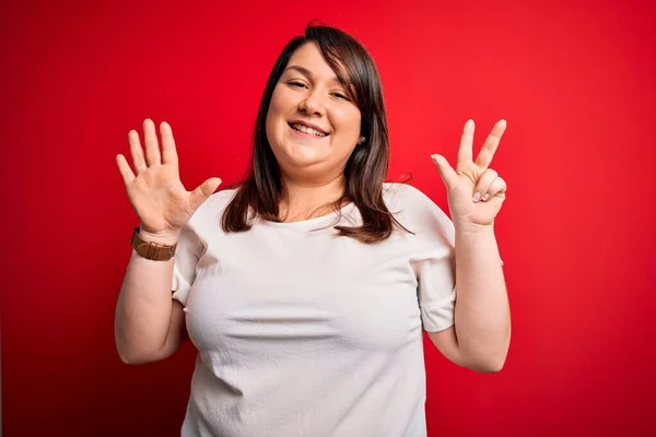 Beautiful Brunette Size Woman Wearing Casual Shirt Isolated Red Background — Stock Photo, Image