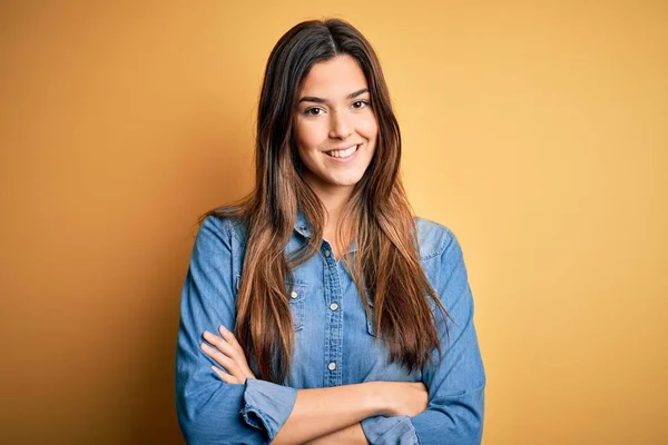 Young Beautiful Girl Wearing Casual Denim Shirt Standing Isolated Yellow — Stock Photo, Image