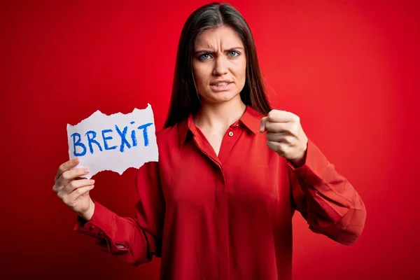 Jonge Mooie Vrouw Met Blauwe Ogen Houden Papier Met Brexit — Stockfoto