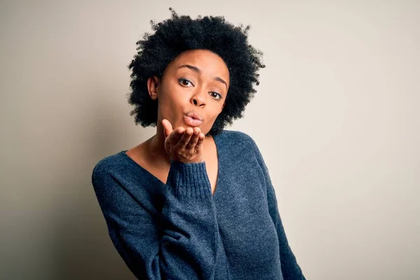 Young Beautiful African American Afro Woman Curly Hair Wearing Casual — Stock Photo, Image