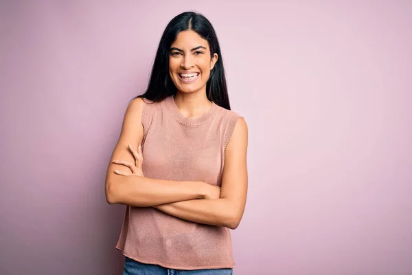 Junge Schöne Hispanische Modefrau Lässigem Pullover Vor Rosa Hintergrund Glücklich — Stockfoto