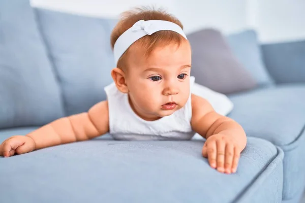 Adorable Baby Lying Sofa Home Newborn Relaxing Resting Comfortable — Stock Photo, Image