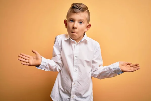 Young Little Caucasian Kid Blue Eyes Wearing Elegant White Shirt — Stock Photo, Image