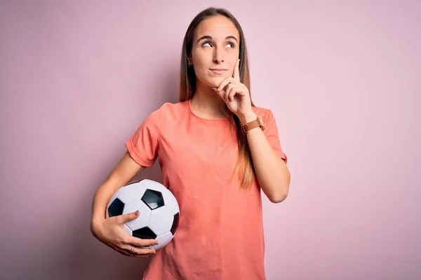 Young Beautiful Player Woman Playing Soccer Holding Football Ball Pink — Stock Photo, Image