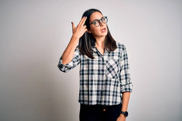 Jonge Brunette Vrouw Met Blauwe Ogen Dragen Casual Shirt Bril — Stockfoto