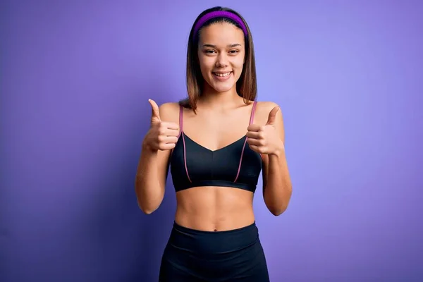 Joven Hermosa Chica Deportiva Haciendo Deporte Con Ropa Deportiva Sobre — Foto de Stock