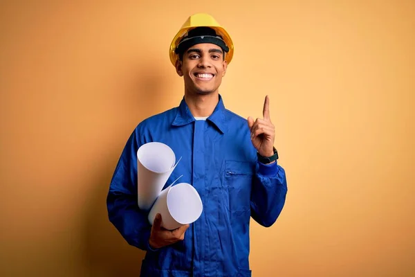 Jonge Knappe Afro Amerikaanse Optische Man Met Optometrie Bril Blauwe — Stockfoto