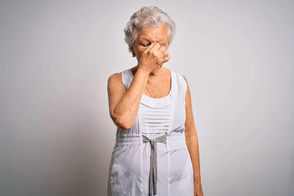 Senior Beautiful Grey Haired Woman Wearing Casual Summer Dress White — Stock Photo, Image