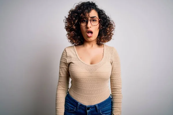 Young Beautiful Curly Arab Woman Wearing Casual Shirt Glasses White — Stock Photo, Image