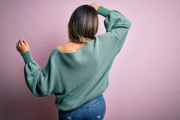 Mujer Hermosa Joven Con Ropa Urbana Moda Modelo Con Estilo — Foto de Stock