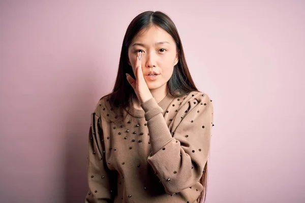 Young Beautiful Asian Woman Wearing Fashion Elegant Sweater Pink Solated — Stock Photo, Image