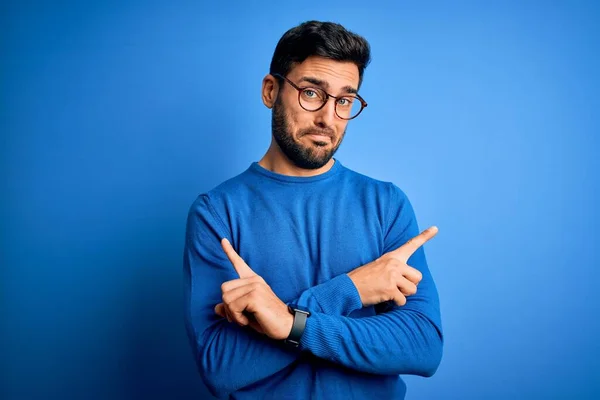 Young Handsome Man Beard Wearing Casual Sweater Glasses Blue Background — Stock Photo, Image