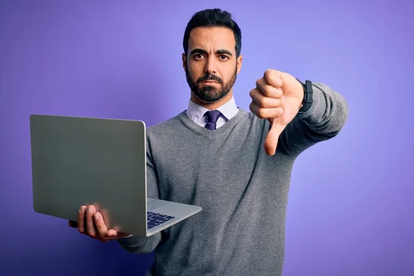 Young Handsome Businessman Beard Working Using Laptop Purple Background Angry — Stock Photo, Image