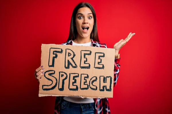 Young Beautiful Brunette Woman Asking Rights Holding Banner Free Speech — Stockfoto