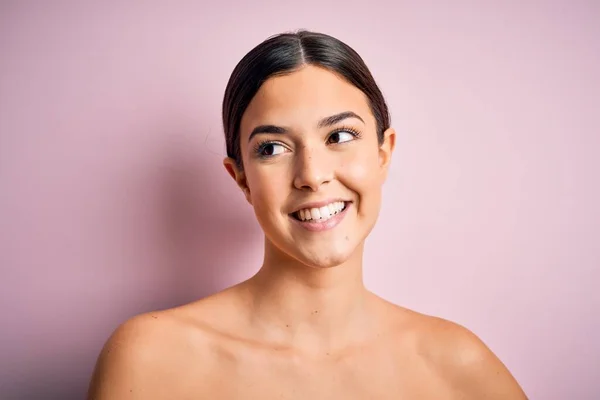 Close Jovem Mulher Bonita Com Pele Clara Pura Cuidados Pele — Fotografia de Stock