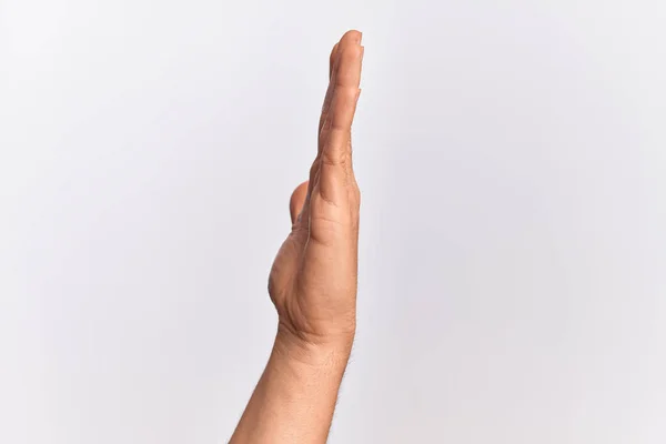 Mão Homem Jovem Caucasiano Mostrando Dedos Sobre Fundo Branco Isolado — Fotografia de Stock