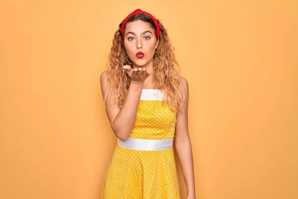 Beautiful Blonde Pin Woman Blue Eyes Wearing Diadem Standing Yellow — Stock Photo, Image