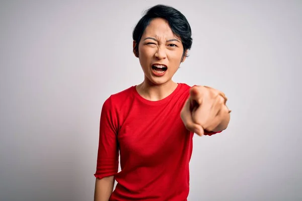 Ung Vacker Asiatisk Flicka Bär Casual Röd Shirt Stående Över — Stockfoto