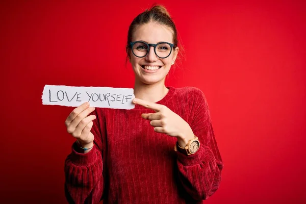 Young Beautiful Redhead Woman Holding Paper Love Yourself Message Very — Stock Photo, Image