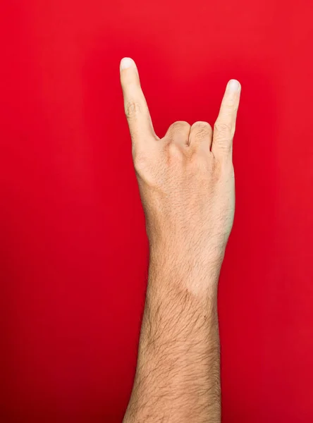 Hermosa Mano Del Hombre Haciendo Símbolo Roca Con Cuernos Signo —  Fotos de Stock