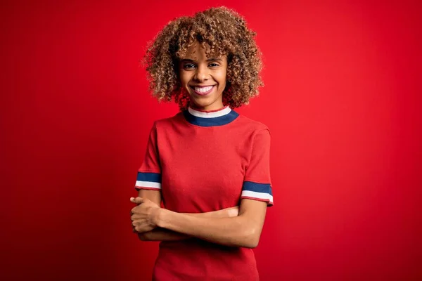 Young Beautiful African American Woman Wearing Casual Shirt Standing Red — Stock Photo, Image