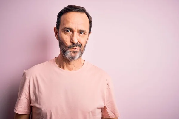 Middle Age Hoary Man Wearing Casual Shirt Standing Isolated Pink — Stock Photo, Image