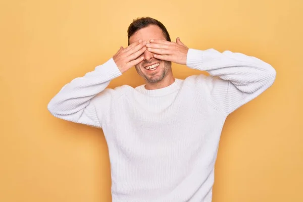 Young Handsome Man Blue Eyes Wearing Casual Sweater Standing Yellow — Stock Photo, Image