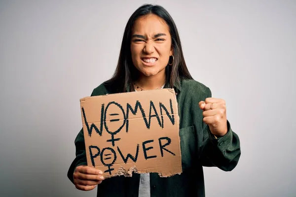 Hermosa Activista Mujer Asiática Pidiendo Derechos Las Mujeres Sosteniendo Pancarta — Foto de Stock