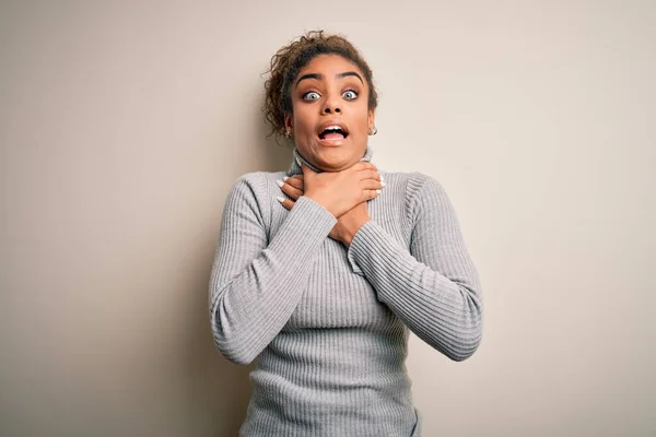 Beautiful African American Girl Wearing Turtleneck Sweater Standing White Background — Stock Photo, Image