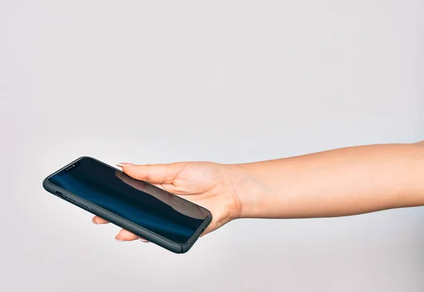 Hand Kaukasiska Ung Kvinna Som Håller Smartphone Visar Skärmen Över — Stockfoto
